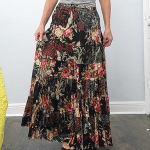 Womens floral maxi skirt M